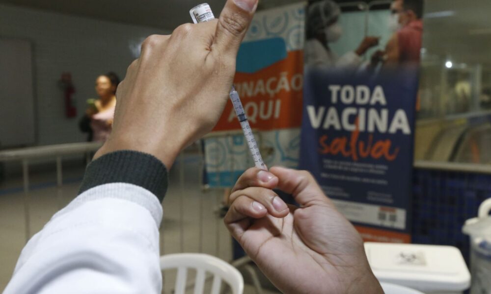 saude-quer-vacinar-6,6-milhoes-de-pessoas-contra-a-gripe-no-norte