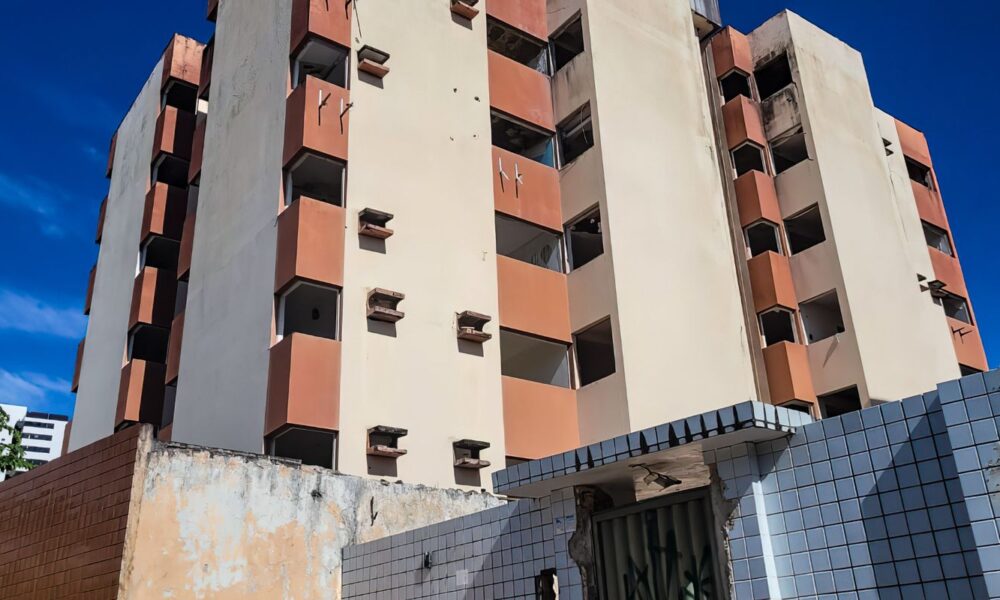 em-maceio,-afundamento-do-solo-diminui-para-0,3-cm-por-hora