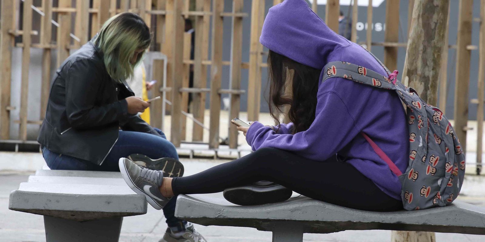 uso-excessivo-de-dispositivo-digital-afeta-desempenho-de-alunos