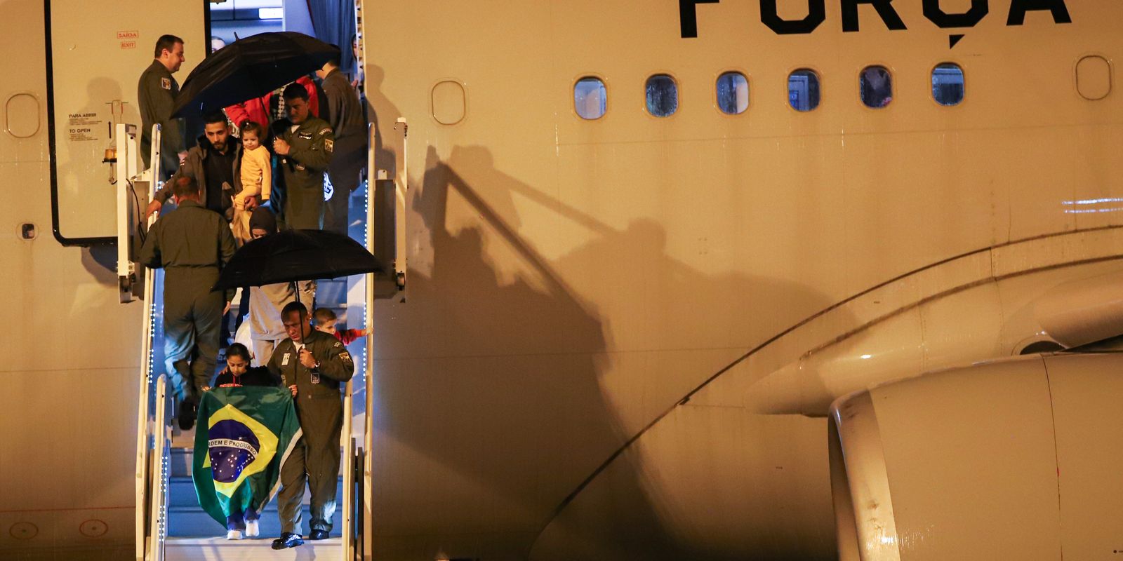 mais-um-grupo-de-repatriados-de-gaza-chega-ao-brasil