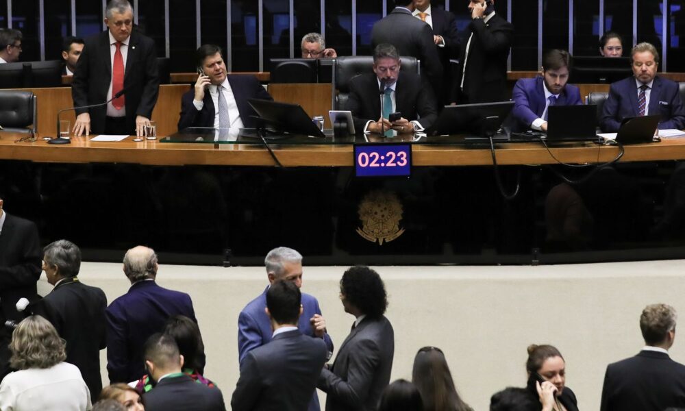 camara-aprova-mp-que-restringe-deducao-do-icms-e-reforca-caixa-em-2024