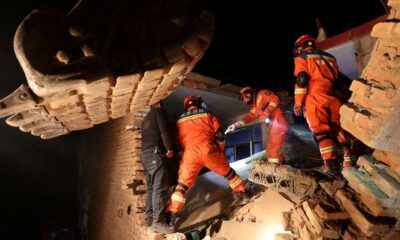 terremoto-mata-mais-de-100-pessoas-na-china-e-casas-desabam