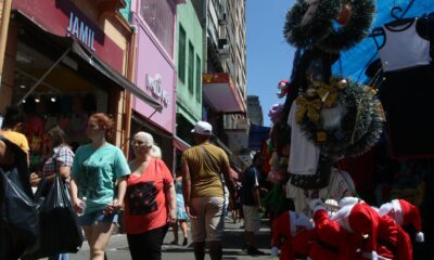 mais-de-40%-dos-consumidores-pretendem-ir-as-compras-para-o-natal