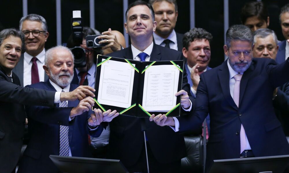 congresso-promulga-emenda-constitucional-da-reforma-tributaria
