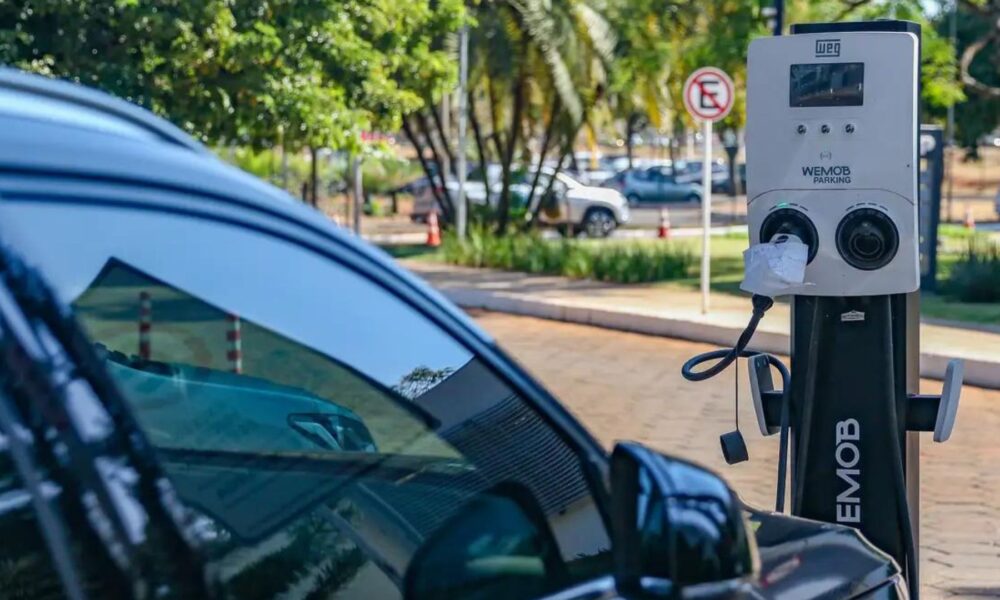 carros-eletricos-que-estourarem-cotas-de-importacao-pagarao-tarifas