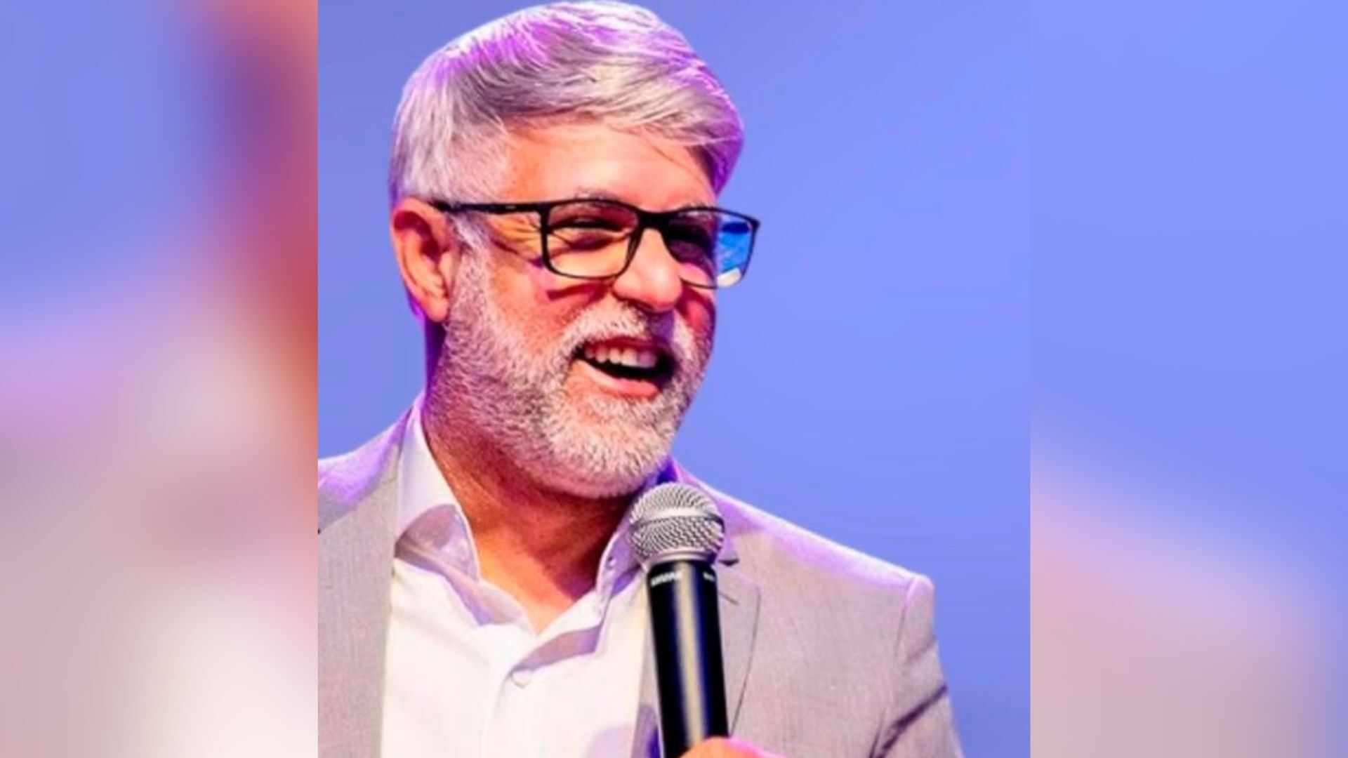fenomeno-na-internet-ao-pregar-de-bom-humor,-pastor-claudio-duarte-estara-em-campo-grande
