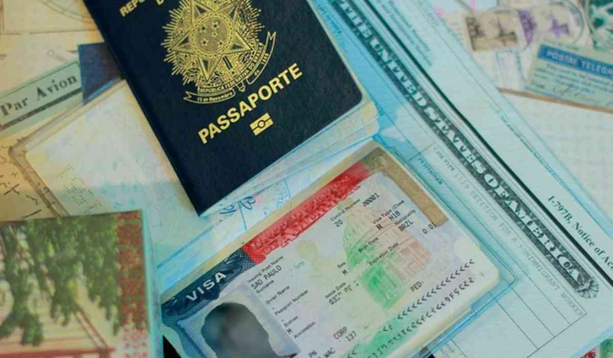 eua-reduzem-fila-e-emitem-mais-de-1-milhao-de-vistos-para-brasileiros-em-2023