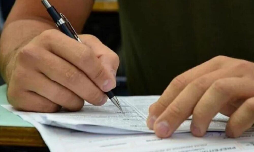 confira:-governo-divulga-todos-os-editais-do-enem-dos-concursos