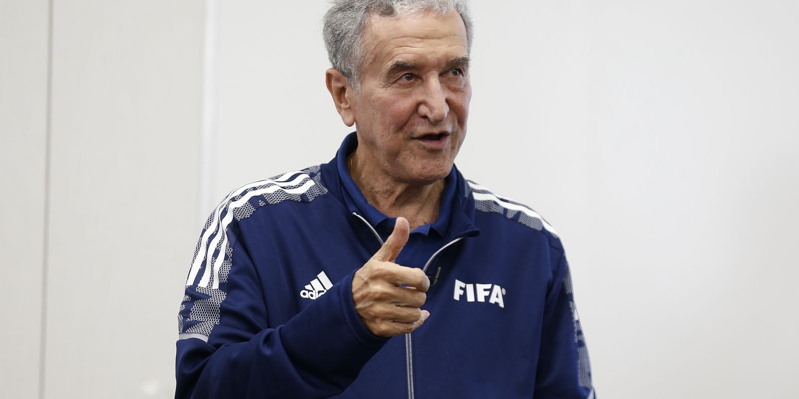 carlos-alberto-parreira-trata-linfoma-de-hodgkin-ha-quatro-meses