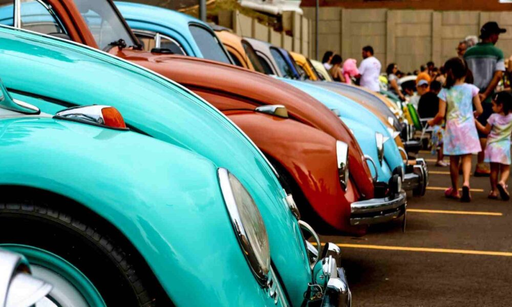 exposicao-em-campo-grande-reune-mais-de-80-carros-antigos-em-celebracao-ao-dia-nacional-do-fusca