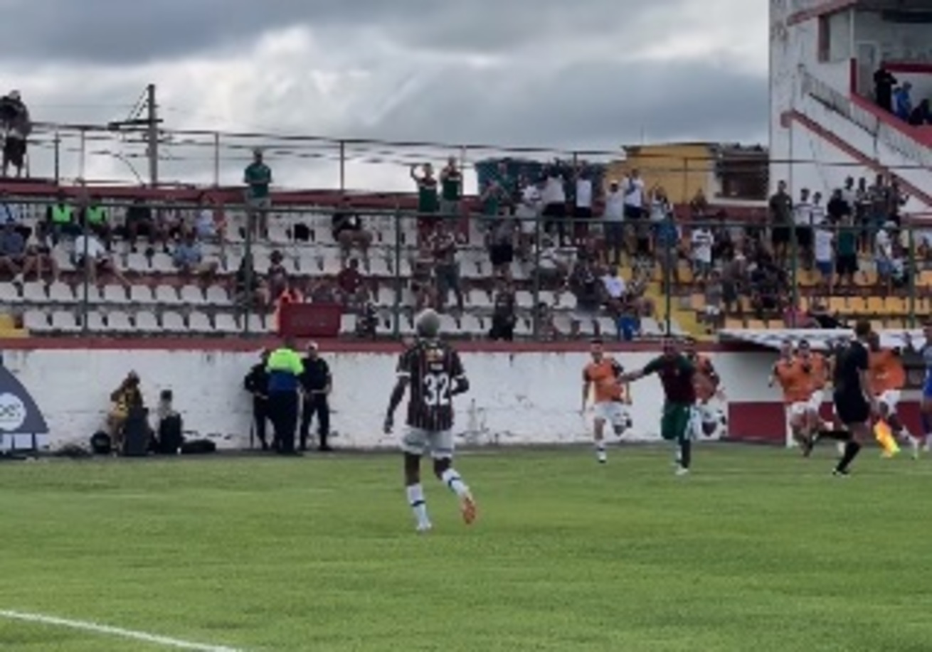 fluminense-derrota-portuguesa-e-garante-primeira-vitoria-no-campeonato-carioca