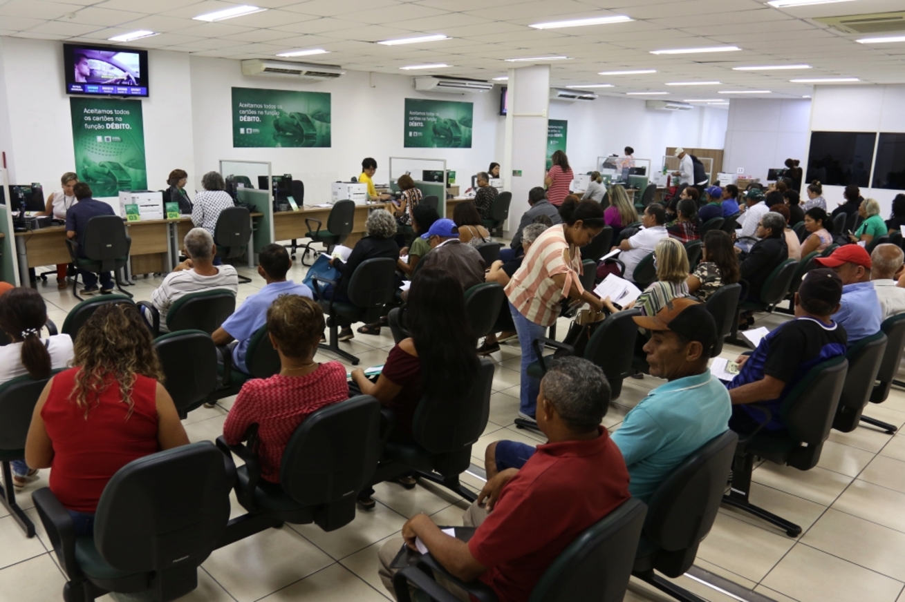 com-mais-veiculos-na-capital,-atendimentos-nas-agencias-do-detran-aumentaram-em-50%