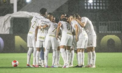 santos-tem-'alma-lavada'-apos-2a-vitoria-seguida-no-paulistao-em-reencontro-com-a-vila