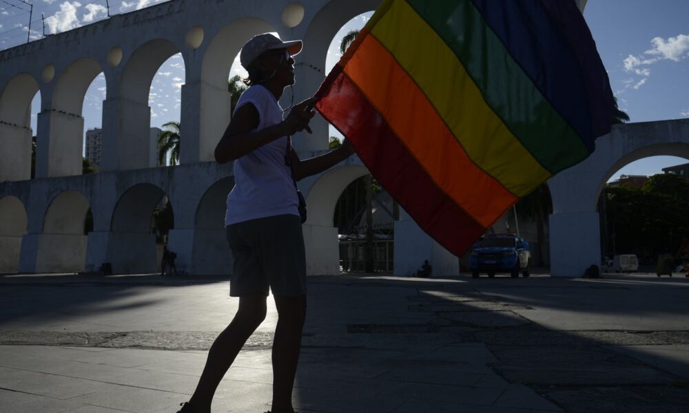 populacao-lgbt-nas-favelas-enfrenta-dificuldades-para-acessar-servicos