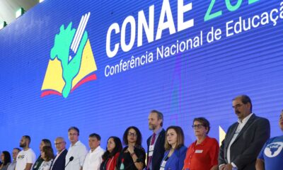 conferencia-no-df-vai-orientar-plano-de-educacao,-diz-ministro