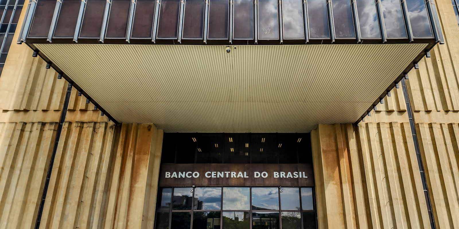 registrato-emite-21,5-milhoes-de-relatorios-2023