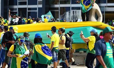 stf-condena-mais-29-reus-pelos-atos-golpistas-de-8/1