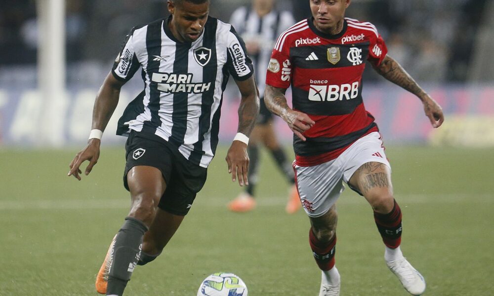 campeonato-carioca:-flamengo-e-botafogo-medem-forcas-no-maracana