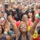 hoje-e-dia:-semana-carnavalesca-tem-ainda-radio-e-mulheres-na-ciencia