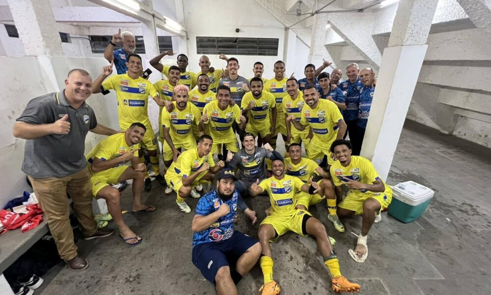 dourados-vence,-assume-lideranca-do-grupo-e-costa-rica-bate-o-nautico-antes-da-copa-do-brasil