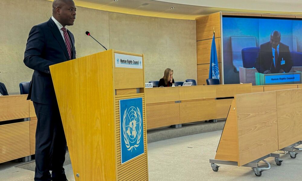 em-genebra,-silvio-almeida-acusa-israel-de-punicao-coletiva-em-gaza