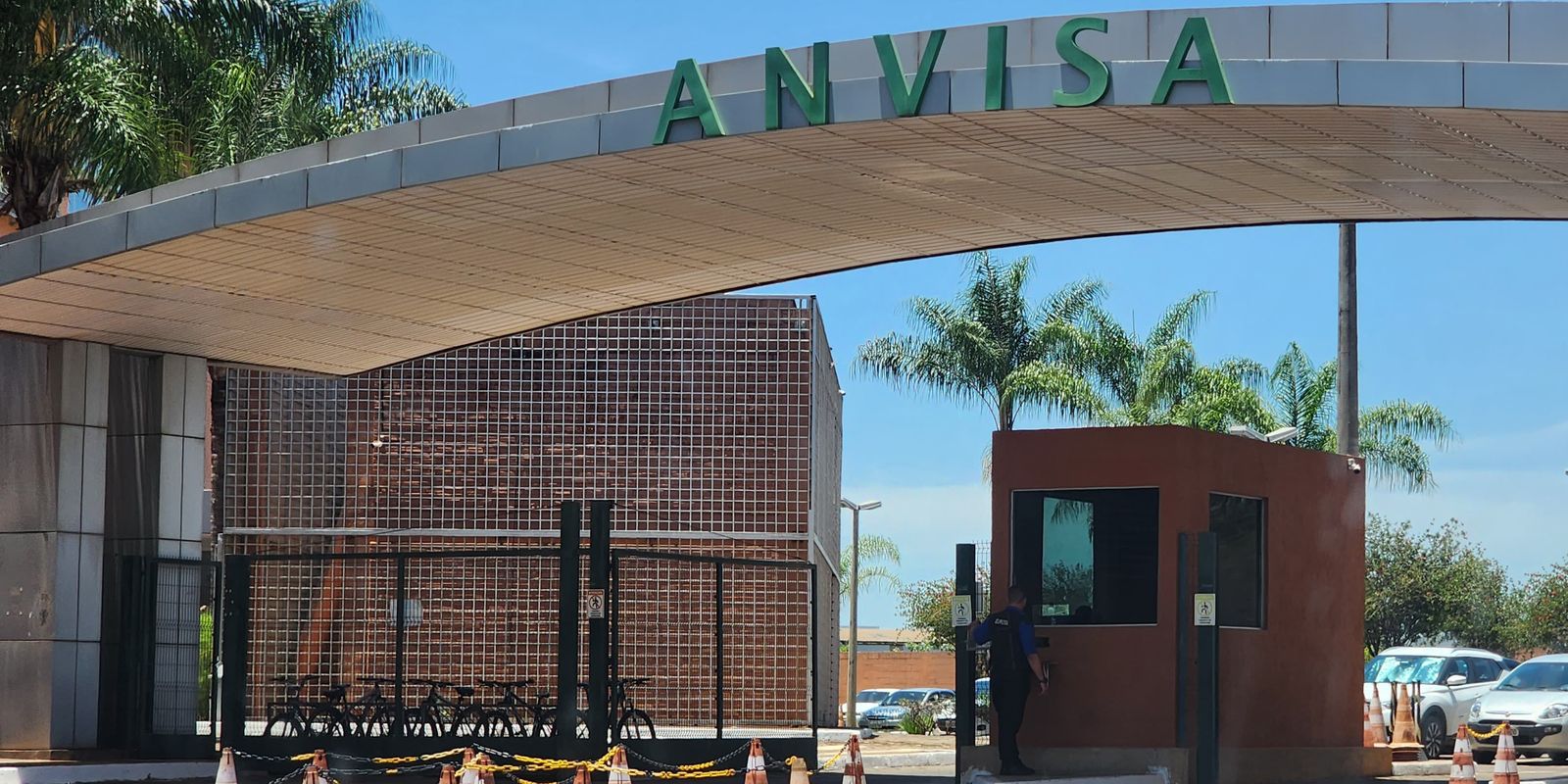anvisa-adia-decisao-sobre-comercializacao-de-autotestes-para-dengue