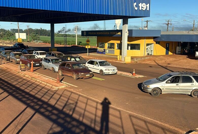 ms:-comboio-com-12-veiculos-carregados-de-contrabando-e-apreendido-–-folha-de-dourados-–-noticias-de-dourados-ms-e-regiao