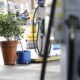 gasolina-e-etanol-ficam-estaveis-no-brasil-em-marco,-aponta-ticket-log