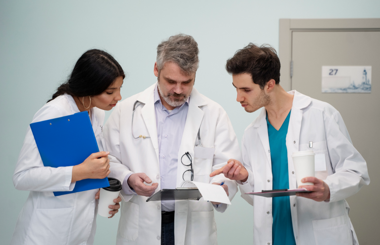 mec-notifica-universidades-que-ofertam-curso-de-medicina-sem-autorizacao-–-folha-de-dourados-–-noticias-de-dourados-ms-e-regiao