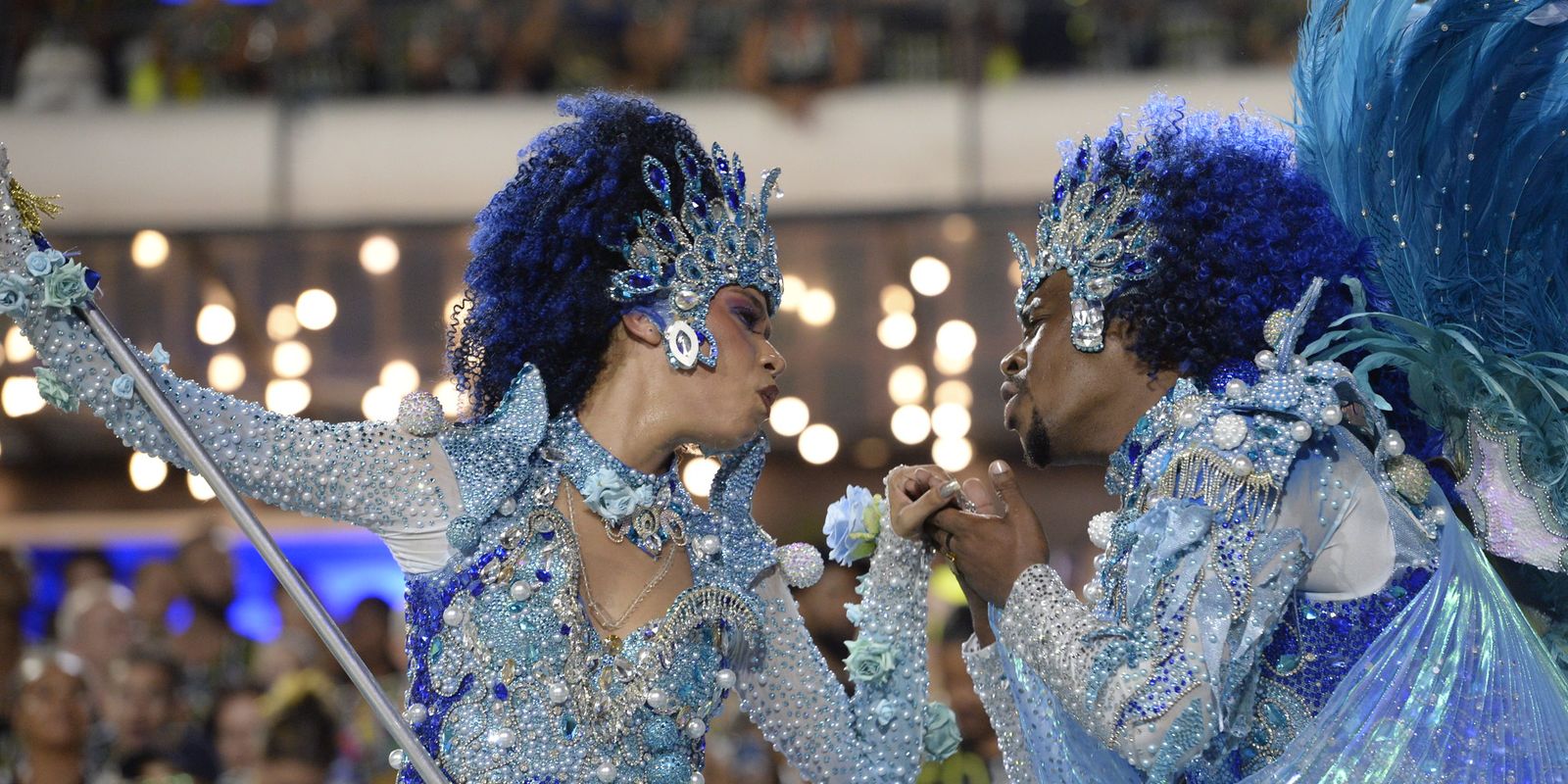 enredo-da-tuiuti-em-2025-destacara-xica-manicongo,-1a-travesti-do-pais