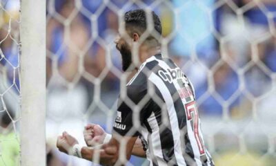 pentacampeao:-atletico-mg-vence-partida-contra-cruzeiro-e-conquista-titulo-no-campeonato-mineiro