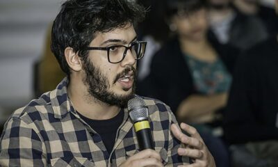 violencia-de-estado-persiste-na-democracia,-alerta-historiador