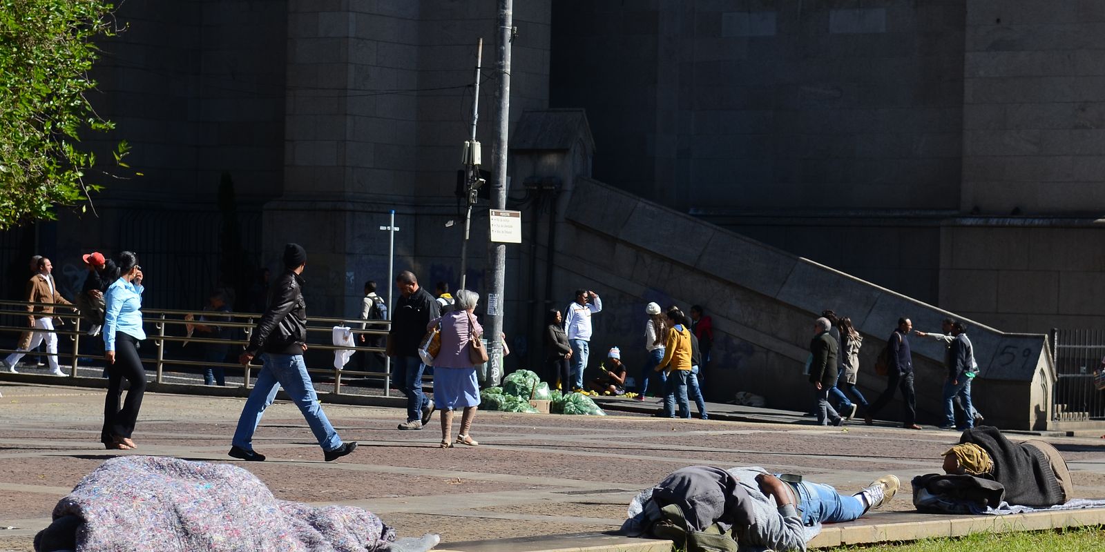 padre-lancellotti-critica-exploracao-de-pessoas-em-situacao-de-rua