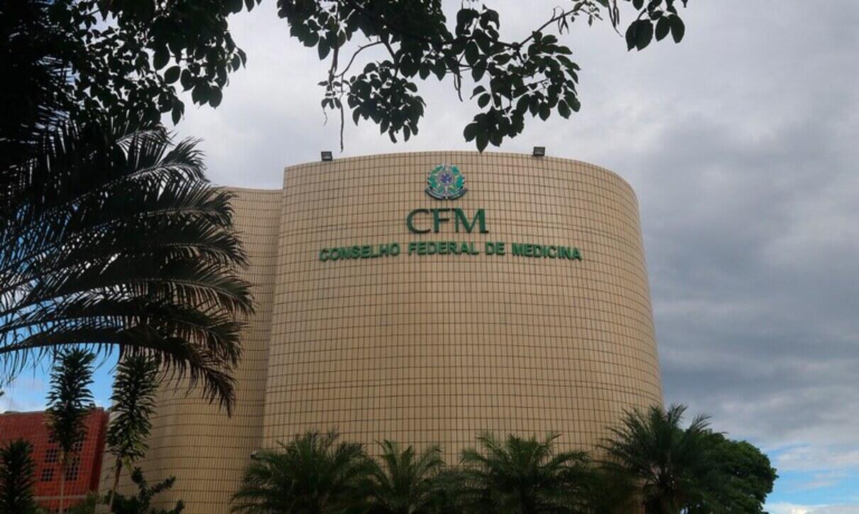 justica-federal-suspende-norma-do-cfm-que-proibia-procedimento-para-aborto-legal