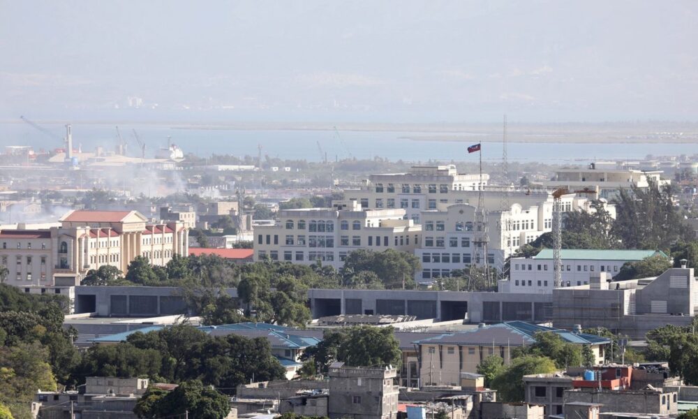 cidade-sitiada:-brasileiro-e-haitiano-contam-rotina-em-porto-principe
