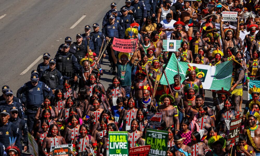 indigenas-em-brasilia-divulgam-reivindicacoes-aos-tres-poderes