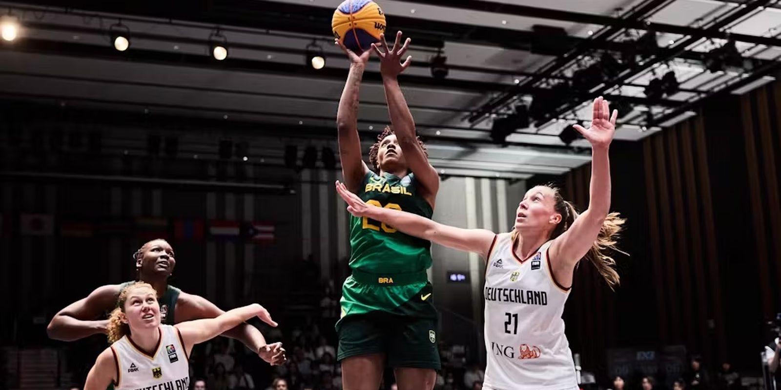 brasil-bate-austria-e-segue-no-pre-olimpico-de-basquete-feminino-3×3