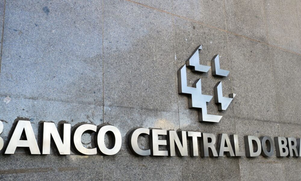 contas-externas-tem-saldo-negativo-de-us$-4,6-bilhoes-em-marco