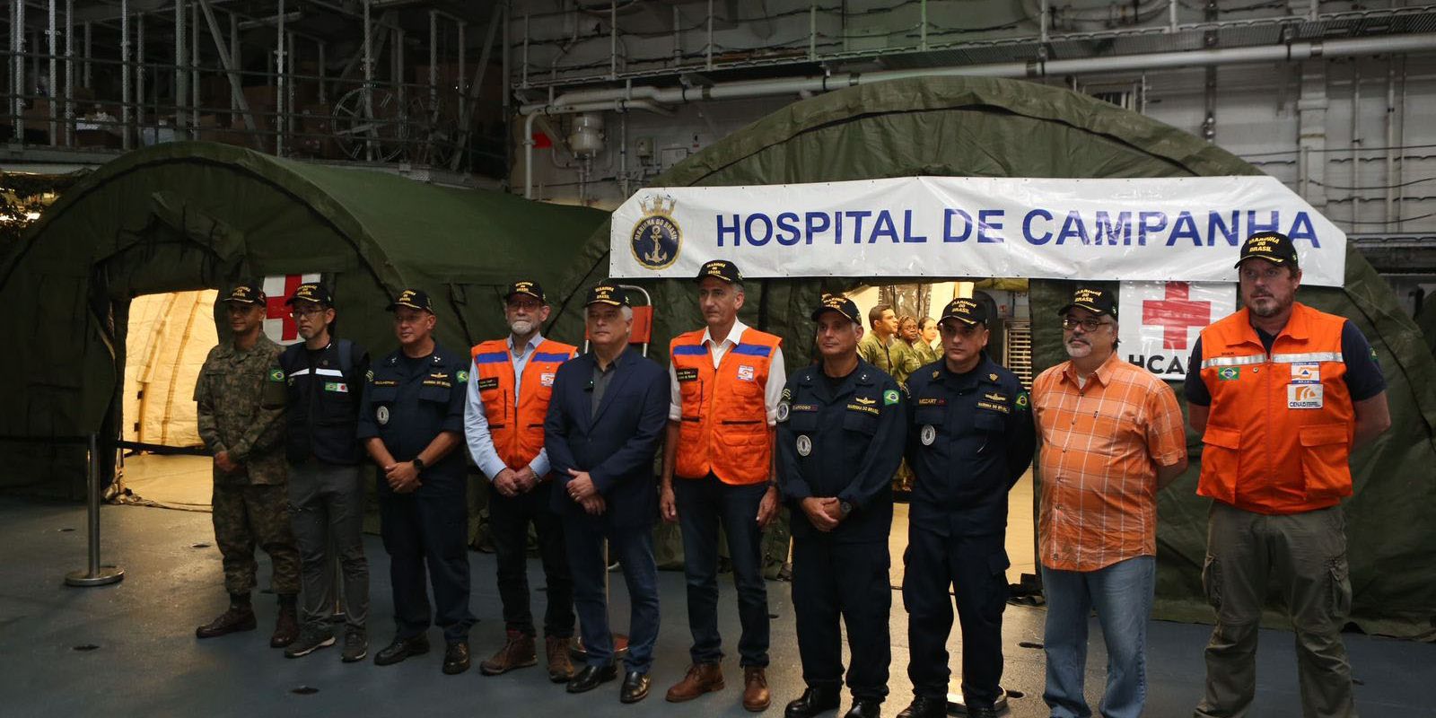 marinha-envia-maior-navio-da-frota-para-ajudar-vitimas-da-chuva-no-rs