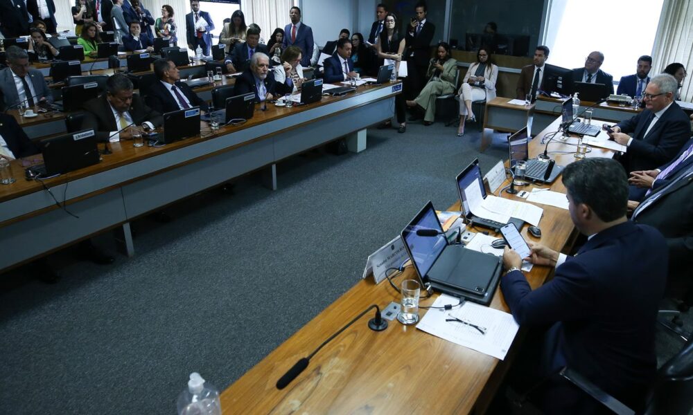 ccj-do-senado-aprova-novo-seguro-obrigatorio-para-veiculos
