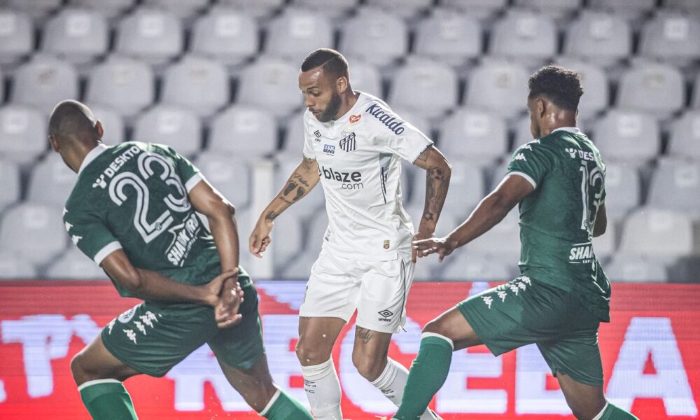 santos-goleia-guarani-para-seguir-100%-na-serie-b-do-brasileiro