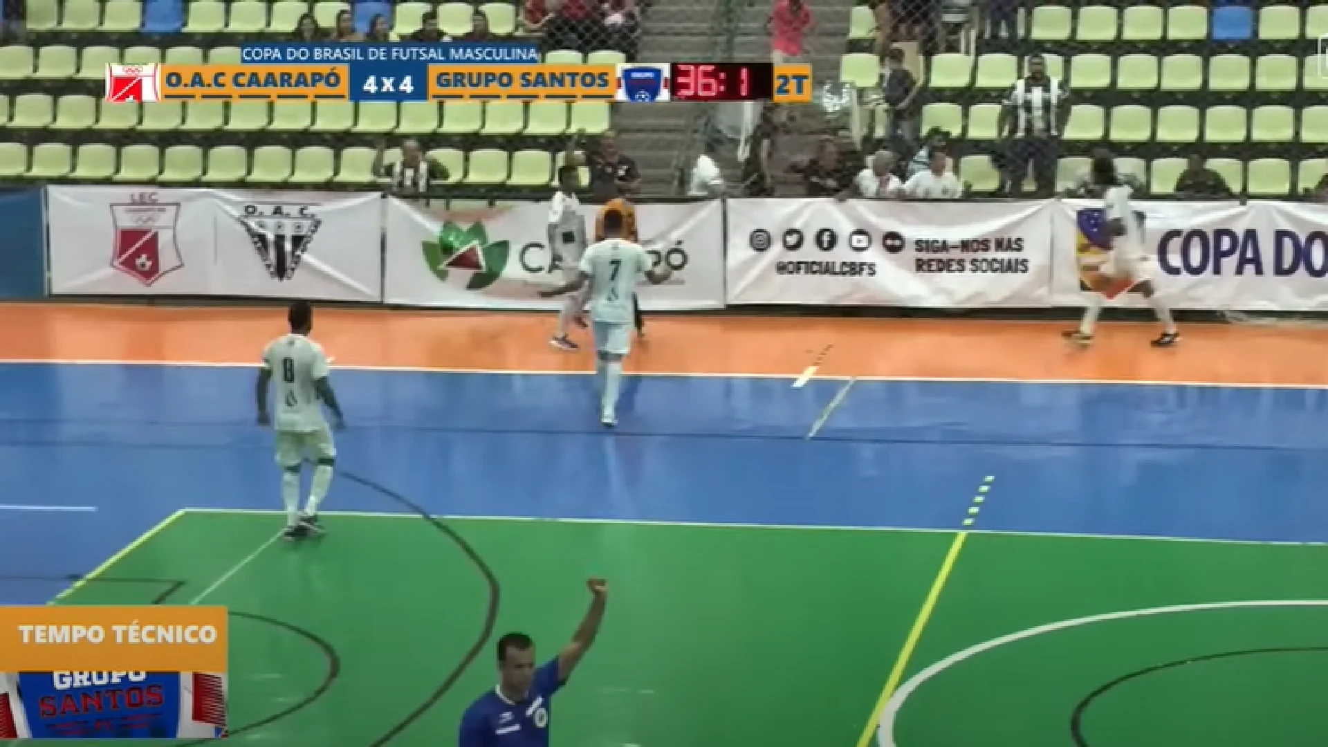 com-dois-gols-no-ultimo-minuto,-caarapo-vence-jogo-de-ida-das-oitavas-da-copa-do-brasil-de-futsal