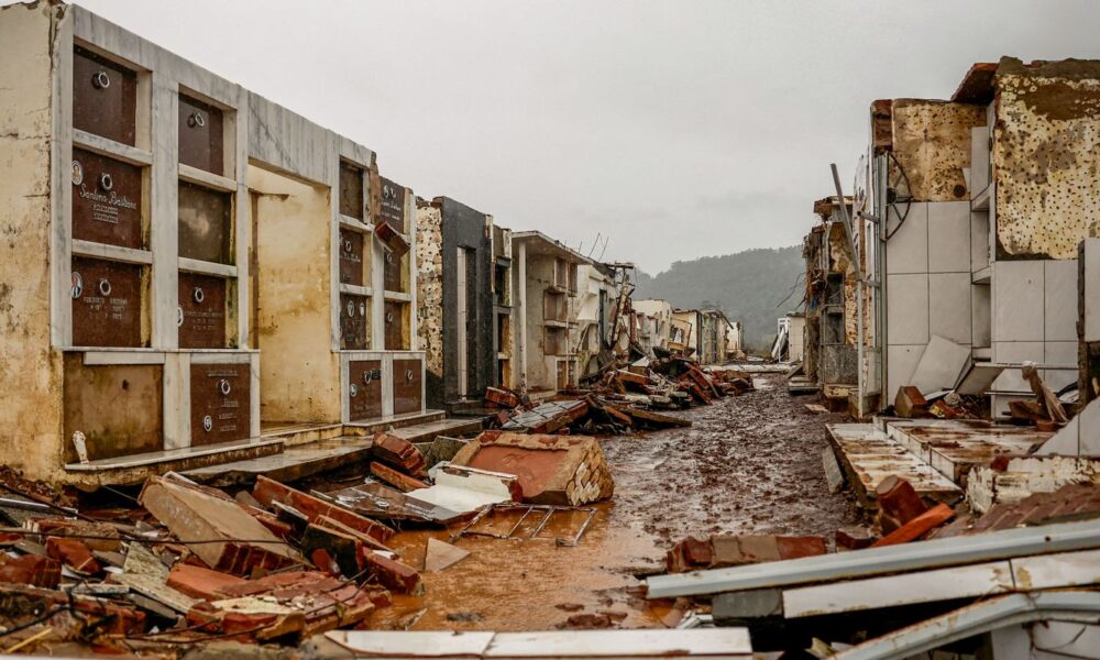 rs:-governo-dispensa-documentos-para-saque-calamidade-do-fgts