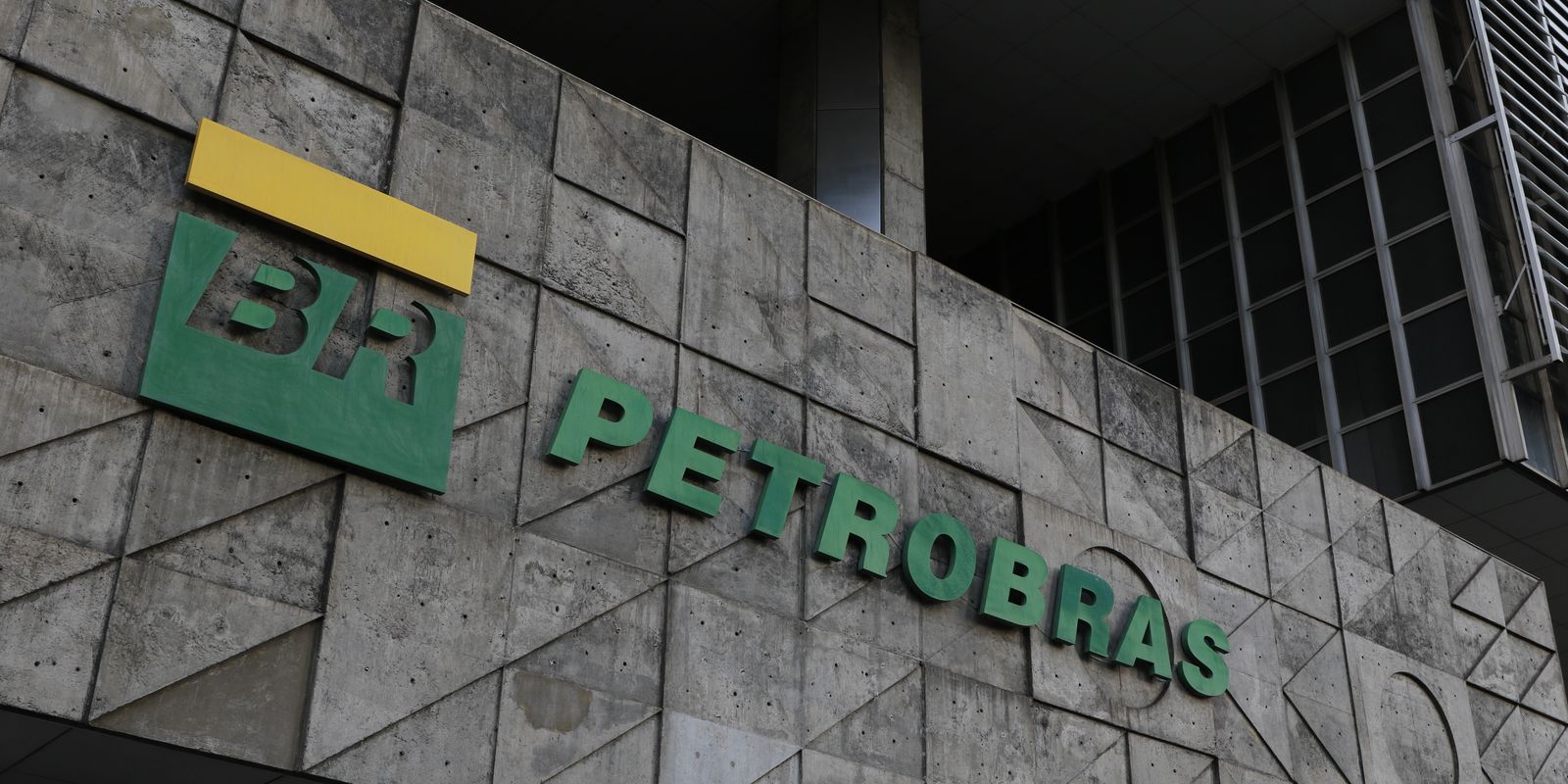 tcu-rejeita-pedido-de-solucao-consensual-entre-petrobras-e-unigel