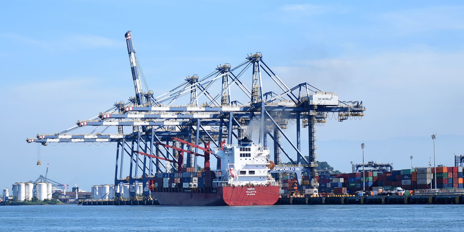 balanca-comercial-tem-superavit-de-us$-8,534-bi-em-maio