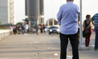 pais-registra-50-mil-casos-a-mais-de-violencia-contra-idosos-em-2023