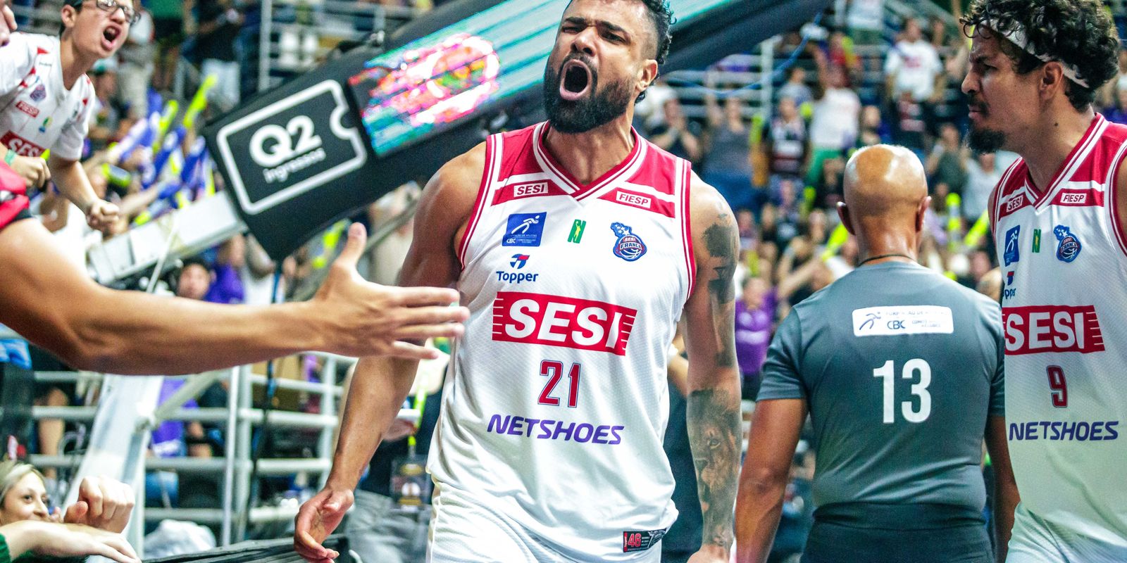 franca-derrota-flamengo-e-fica-a-uma-vitoria-do-titulo-do-nbb