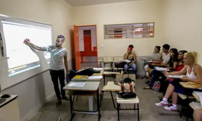 pesquisa-nacional-quer-investigar-a-violencia-contra-educadores-–-folha-de-dourados-–-noticias-de-dourados-ms-e-regiao