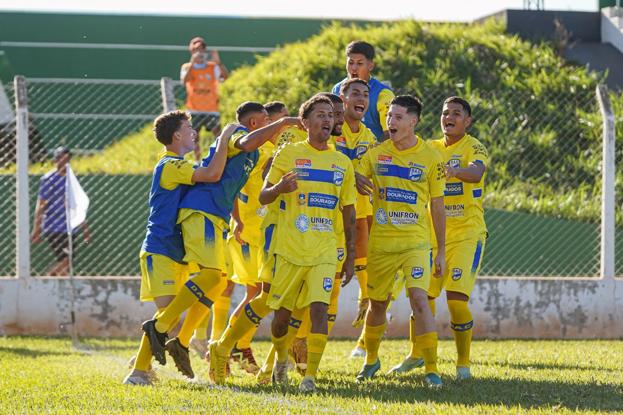 dac-empata-com-operario-ac-fora-de-casa-na-aberta-do-estadual-sub-20-|-portal-prefeitura-de-dourados