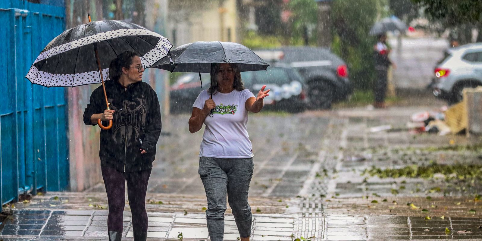 inmet:-regiao-sul-tem-cinco-alertas-para-temporais-nesta-segunda-feira